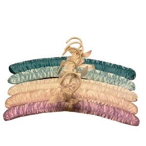 Sweet dreams set of 5 vintage satin padded hangers